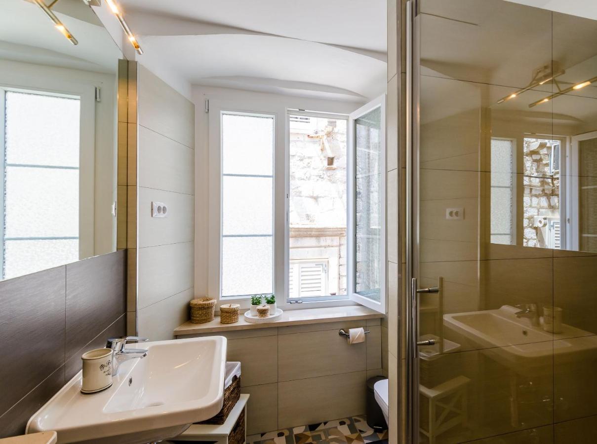 Midtown Apartments Dubrovnik Phòng bức ảnh